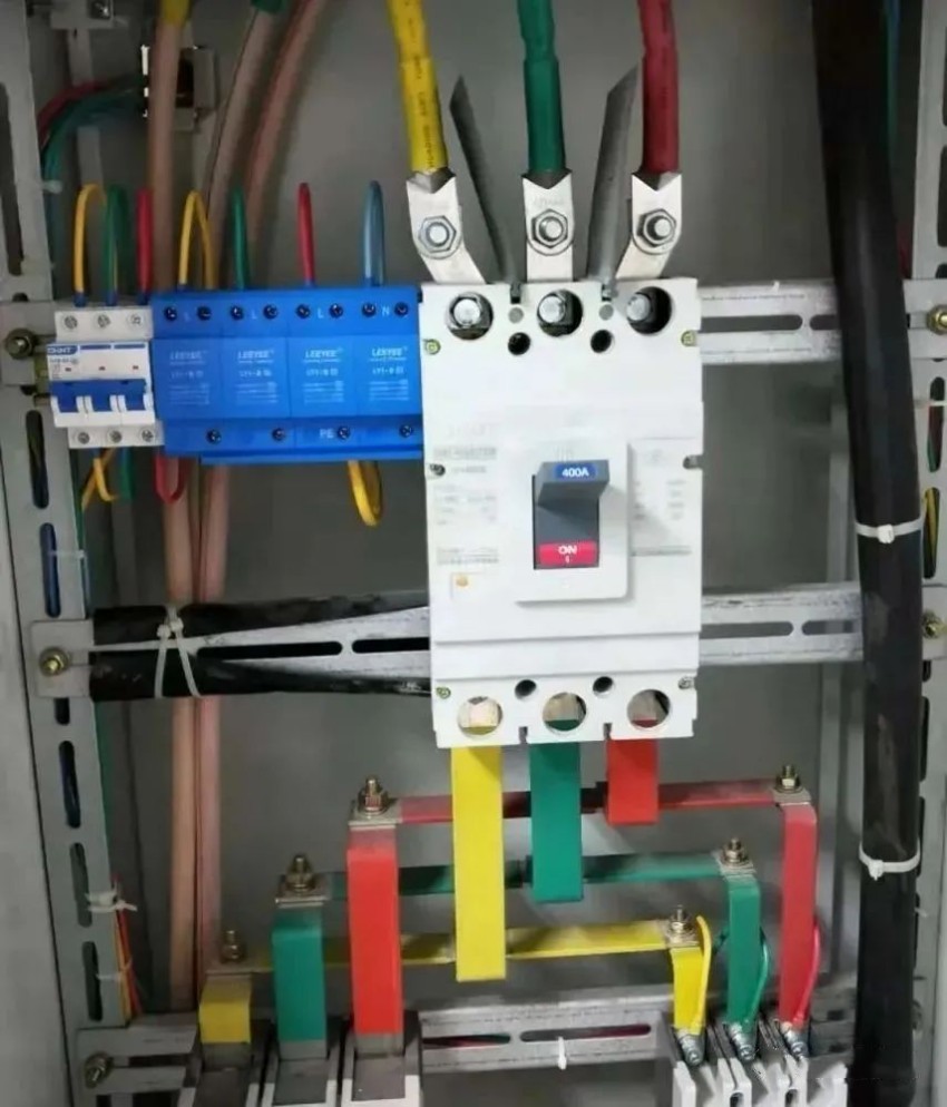 浪涌保护器选择要点及相关问题分析