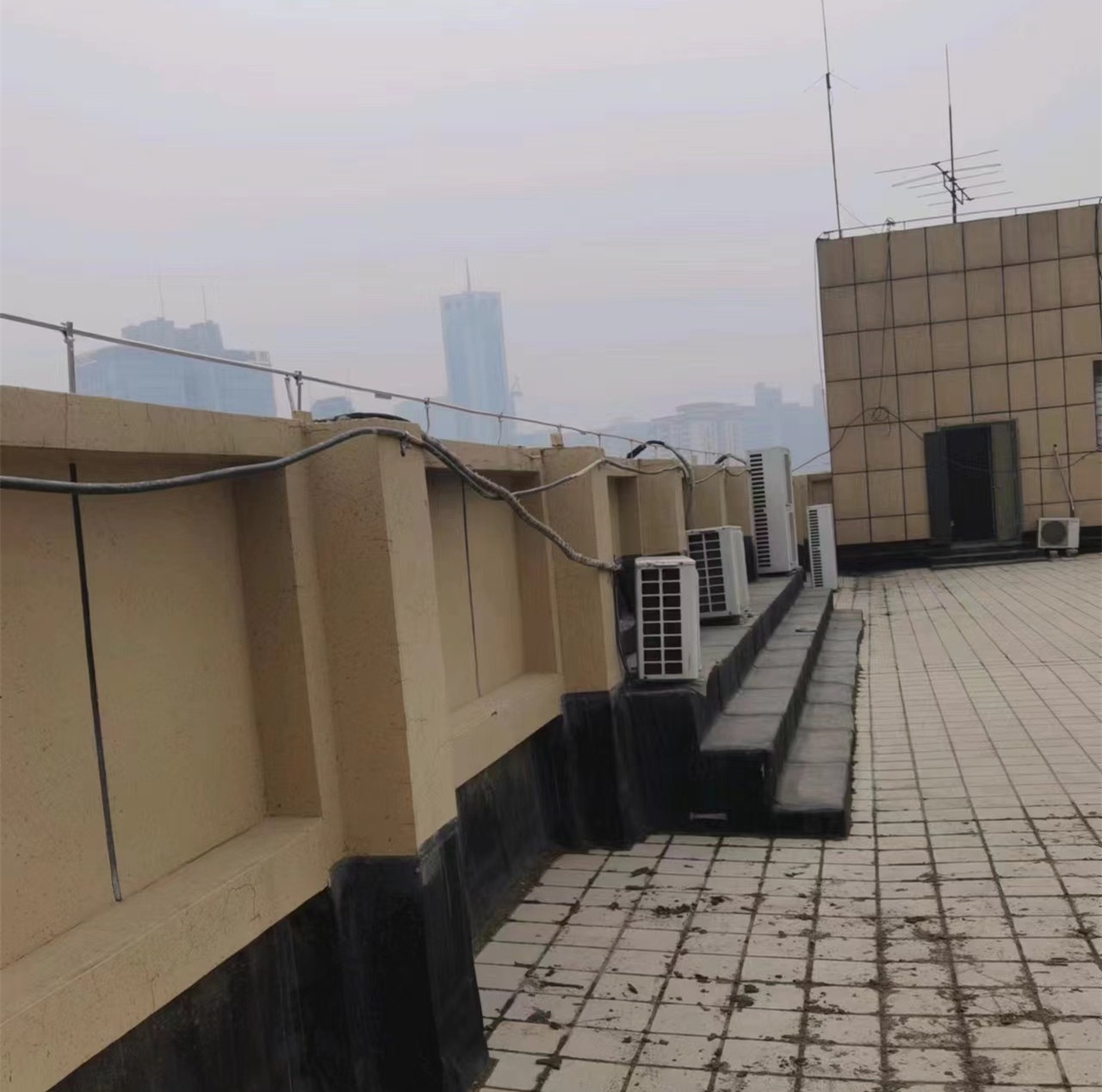 西北工业大学两校区建筑物防雷装置维修工程
