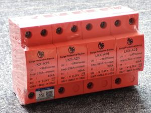 A级三相电涌保护器/LKX-A25/4P